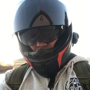 Meet your Posher, Victor